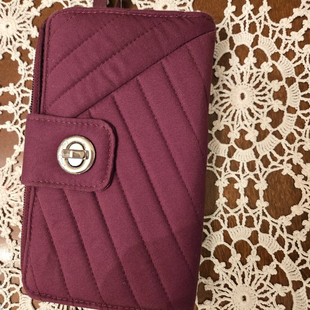 Vera Bradley Wine Handbag with matching wallet - Picture 4 of 6